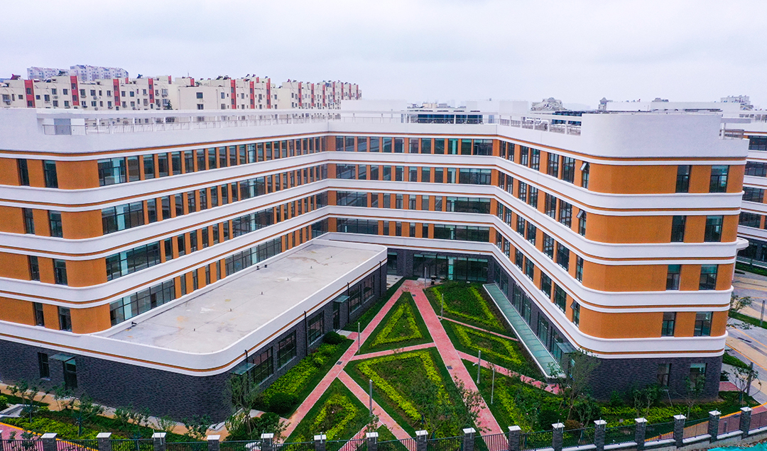 9bc8ce41d-36c7-426e-bdbf-25ec470f6d10